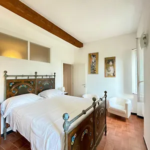  Apartment Francesca Italy
